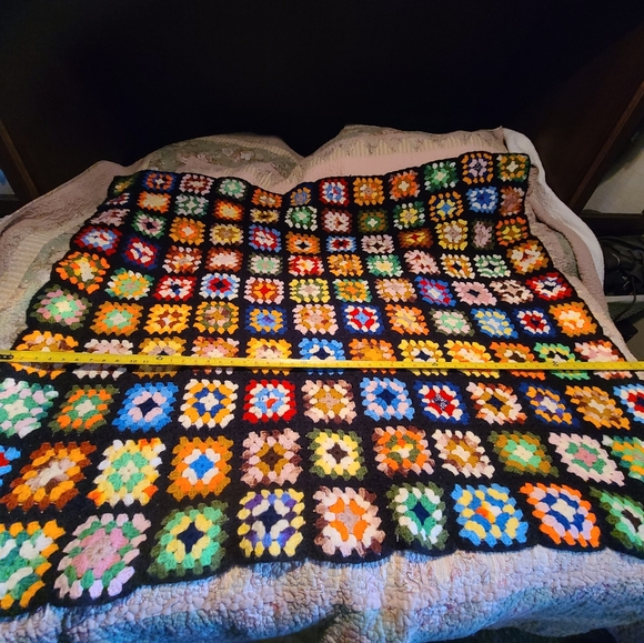 Handmade Granny Squares Blanket Crochet Blanket Vintage. K - Picture 5 of 10